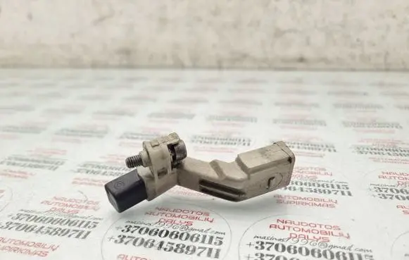 Volkswagen Touran I Crankshaft position sensor 045906433A