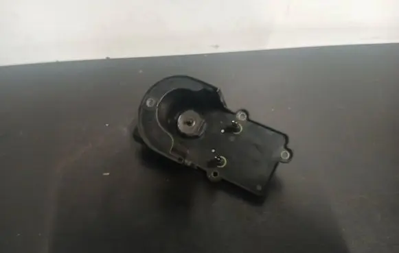 Volvo S60 EGR valve 70056105