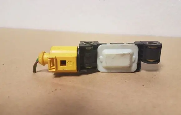 Audi A6 S6 C6 4F Airbag deployment crash/impact sensor 4B0959643E