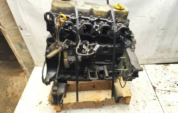 Ford Maverick Engine GZ440 Y353A