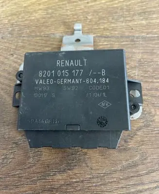 Renault Master III Parking PDC control unit/module 8201015177