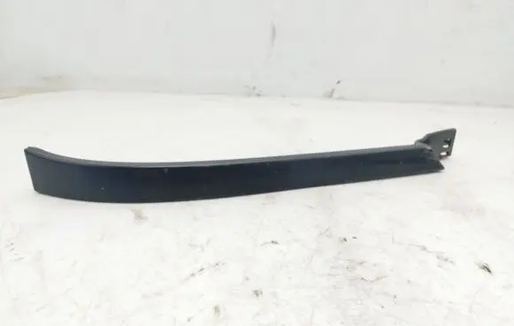 Mercedes-Benz ML W163 Under headlight/headlamp trim 1638260277