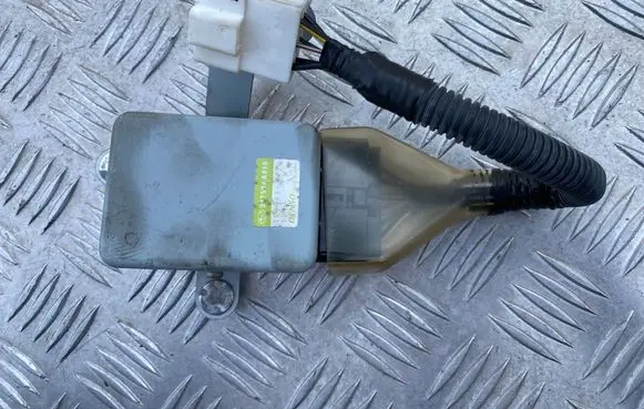 Subaru Forester SG Fuel injection pump control unit/module 22750AA010 1049931430