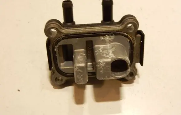 Mercedes-Benz C W203 Fuel filter heater A6110700179 6110700179 42174