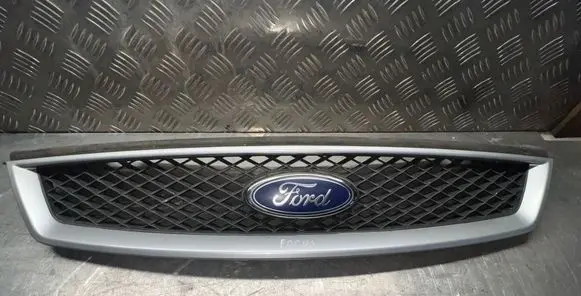 Ford Focus ST Front bumper upper radiator grill