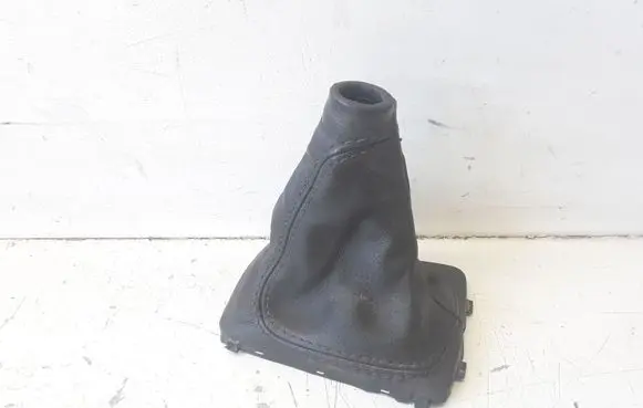 Volvo S60 Gear lever shifter trim leather/knob