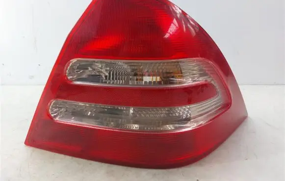 Mercedes-Benz C W203 Rear/tail lights