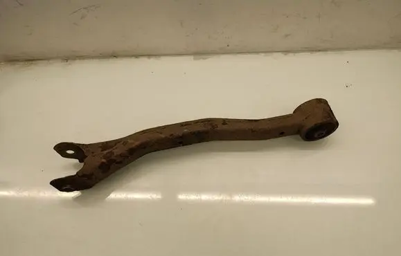 Mitsubishi Pajero Rear control arm 