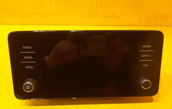 Skoda Scala Radio/CD/DVD/GPS head unit 654035869B