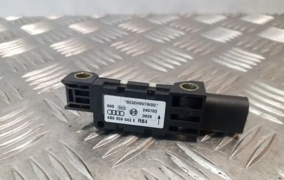 Audi A3 S3 8P Airbag deployment crash/impact sensor 4B0959643E