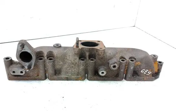 KIA Carnival Exhaust manifold