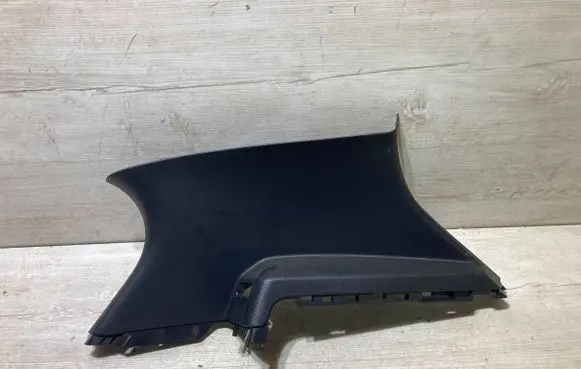Ford Focus (D) pillar trim (bottom) JX7BA31010Afw