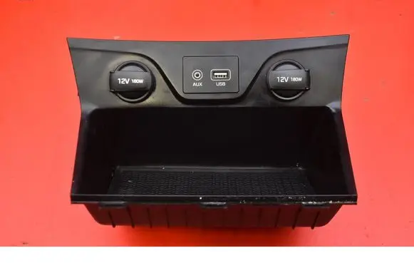 Hyundai Tucson JM Glove box 84631-D7500