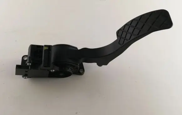 Volkswagen Polo IV 9N3 Accelerator throttle pedal 6Q1721503F KL1866