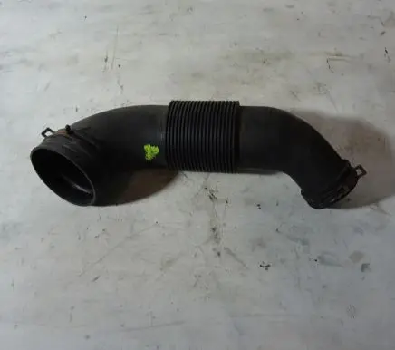 Audi Q7 4L Air intake hose/pipe 7L6129627F