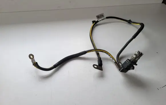Nissan Qashqai Negative earth cable (battery)