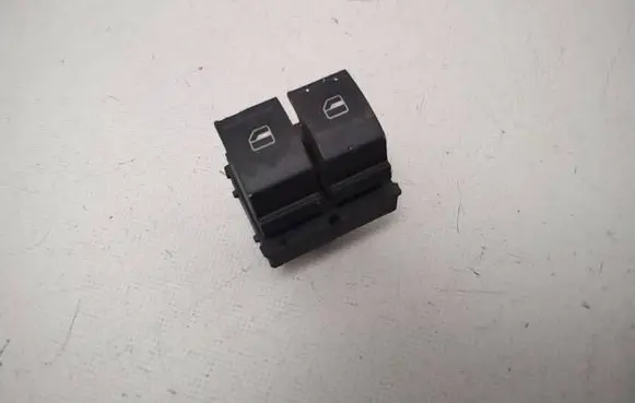 Skoda Octavia Mk2 (1Z) Electric window control switch 1Z0959856 3195