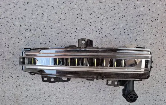 Land Rover Range Rover L460 Type LK Front fog light N9X215201