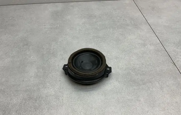Audi Q3 8U Front door speaker 8U0035416A