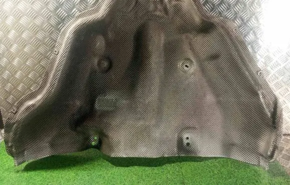 Exhaust heat shield