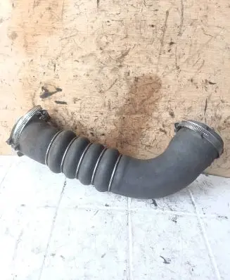 Audi A6 S6 C6 4F Intercooler hose/pipe 4F0145738f