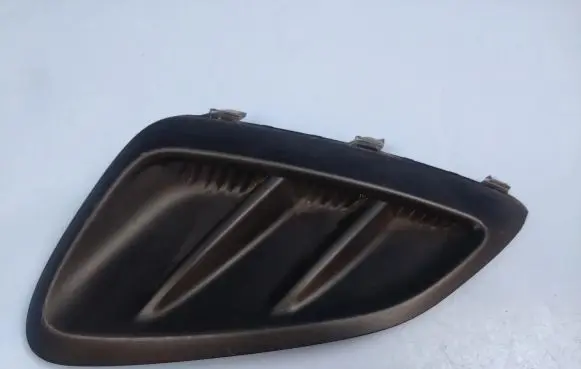 Rear bumper corner part panel trim