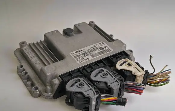 Citroen C5 Engine control unit/module 9653958980 0281013872 964843780