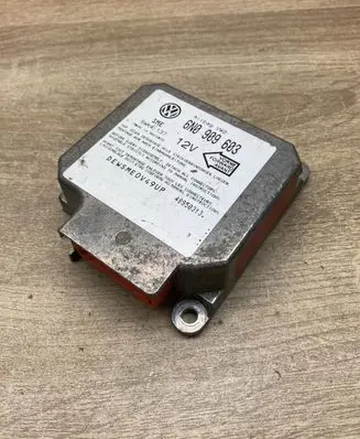 Volkswagen Transporter - Caravelle T4 Airbag control unit/module 6N0909603 5WK4137