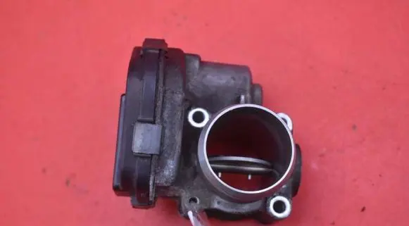 Citroen C4 II Throttle body valve 9673534480