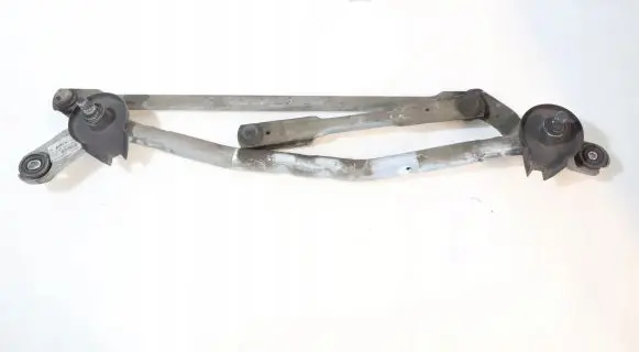 Front wiper linkage