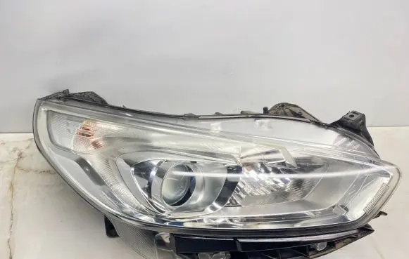 Ford S-MAX Headlight/headlamp EM2B13W029AF 90074997 EM2E13W029AFF