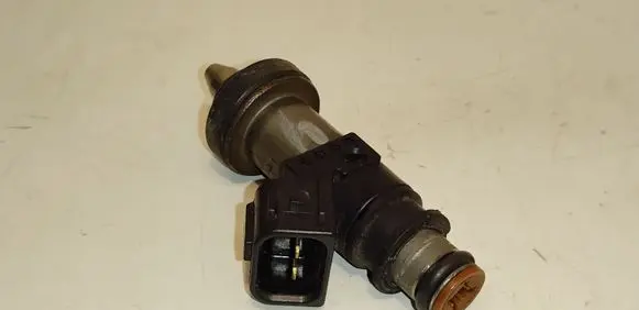 Citroen C4 I Fuel injector NF23