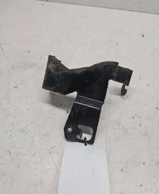 Renault Megane II Fuel filter bracket/mount holder 8200215647B