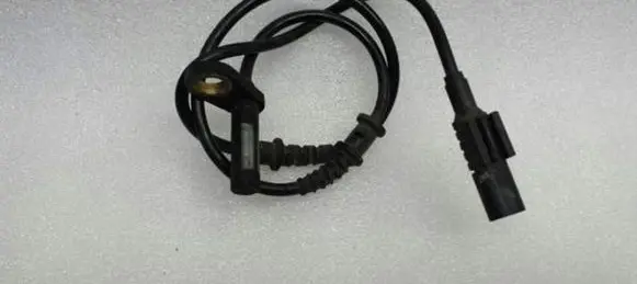 Mercedes-Benz E W211 ABS brake wheel speed sensor A2115401317