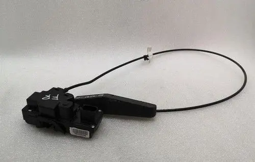 Chevrolet Corvette C7 Front door lock 84080990
