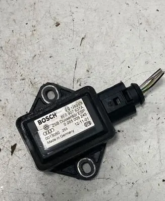 Audi A4 S4 B6 8E 8H ESP acceleration yaw rate sensor 8E0907637A 0265005245 0013050