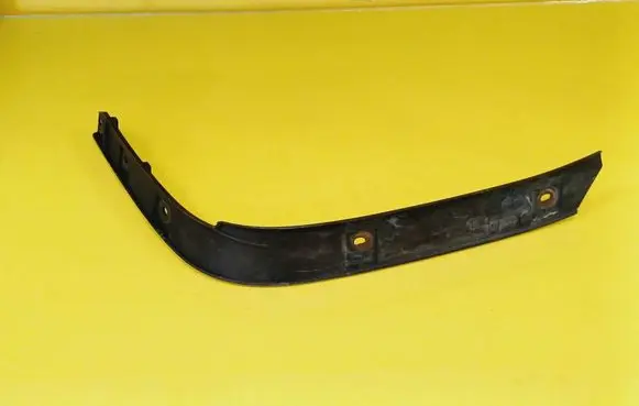 Cadillac CTS Rear bumper mounting bracket 25761444
