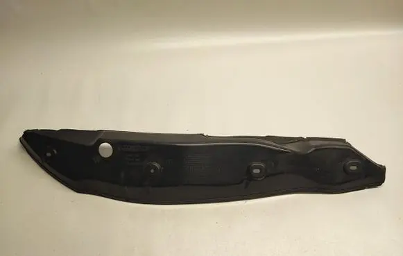 Mercedes-Benz E A207 Fender end trim A2078890225