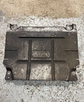 Ford Galaxy Engine splash shield/under tray