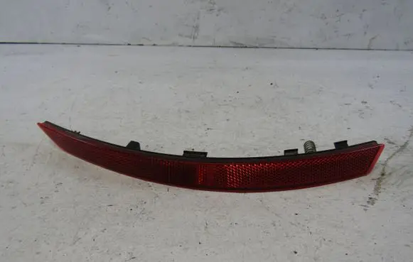 Rear tail light reflector
