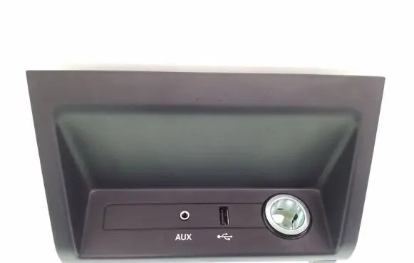 Skoda Fabia Mk3 (NJ) USB socket connector 6V0857367A