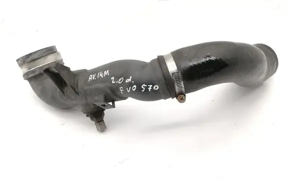 Toyota Avensis T270 Intercooler hose/pipe 173620R030