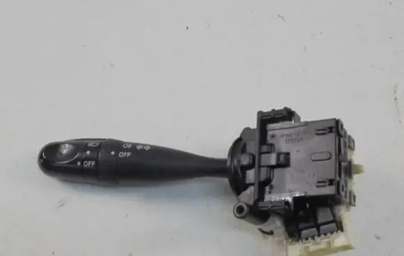 Wiper turn signal indicator stalk/switch