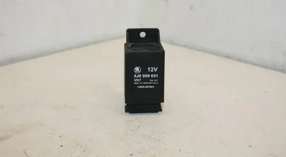 Skoda Fabia Mk2 (5J) Other relay 5J0959631