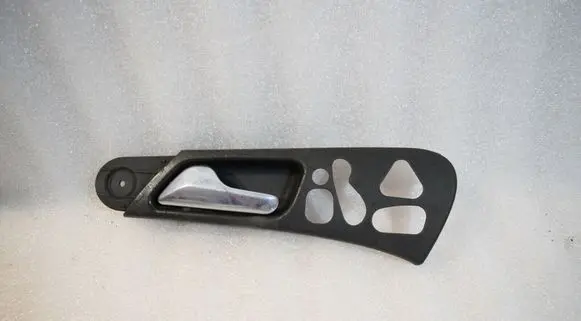Mercedes-Benz C W203 Front door interior handle A3176