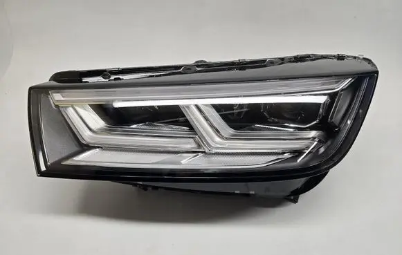 Audi Q5 SQ5 Headlight/headlamp 80A941033