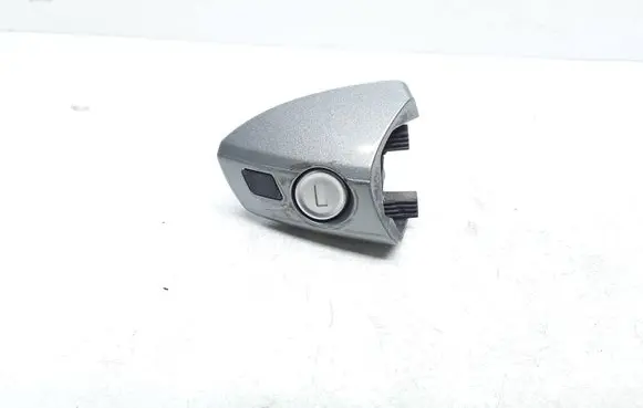 Mercedes-Benz E W212 Front door lock (next to the handle) 