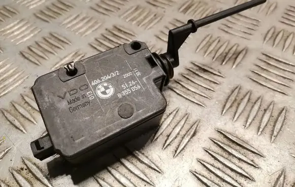 BMW X5 E53 Fuel tank cap lock 8355056
