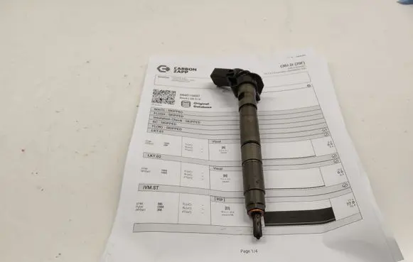 Audi A6 S6 C6 4F Fuel injector 0445115037