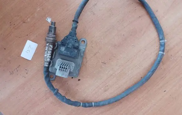 Peugeot Boxer Lambda probe sensor 9817454580